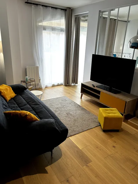 Halte Cosy - Downtown Free secure parking - Image 1