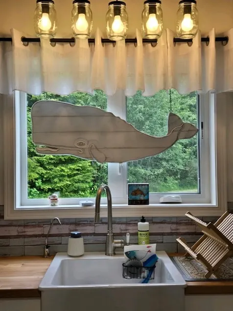 Beachcombers Guest House - Image 1