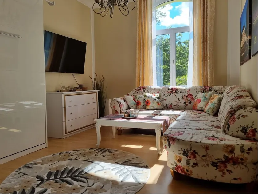 Apartment Prince Metternich - Image 1