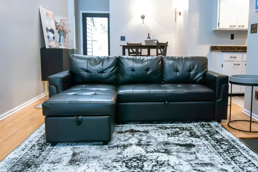 2 King Beds | Near UVA, Downtown & Wine Trail - Image 1