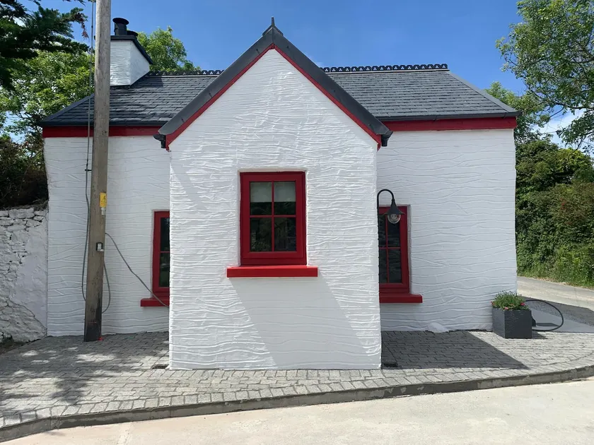 Riverside Cottage - Image 1