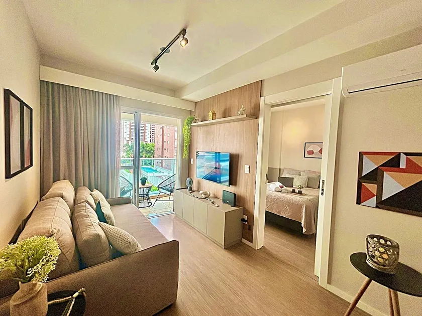 LUXURY 100% air-conditioned/Aurora/Pool/Wash & Dry/Pet - Image 1