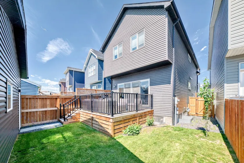 Spacious Home w/ Sauna & Fenced Yard w/ BBQ, Pet-Friendly, Sleeps 10, King Beds - Image 1