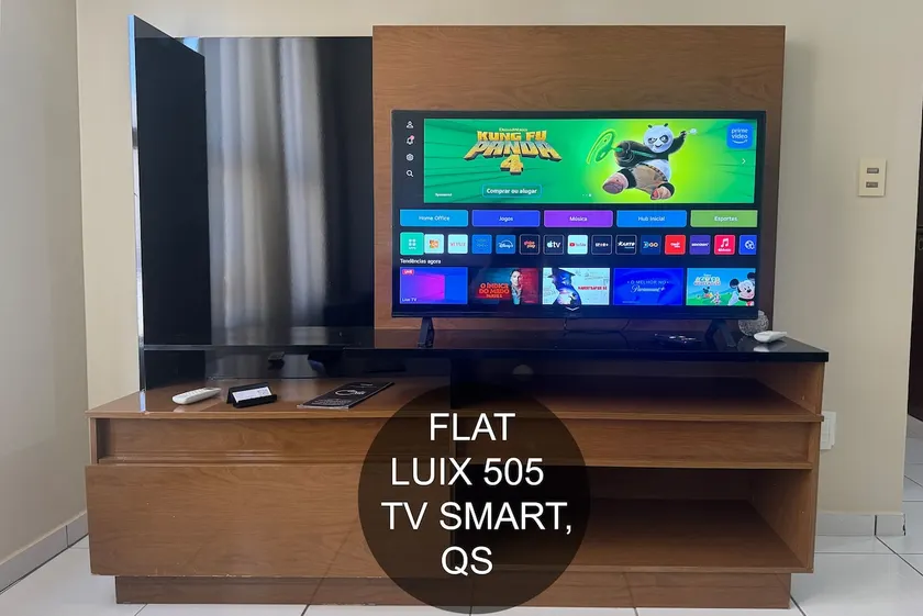 Luix Londrina Flat 505, 43 m2, QS, Smart TV , c garagem - Image 1