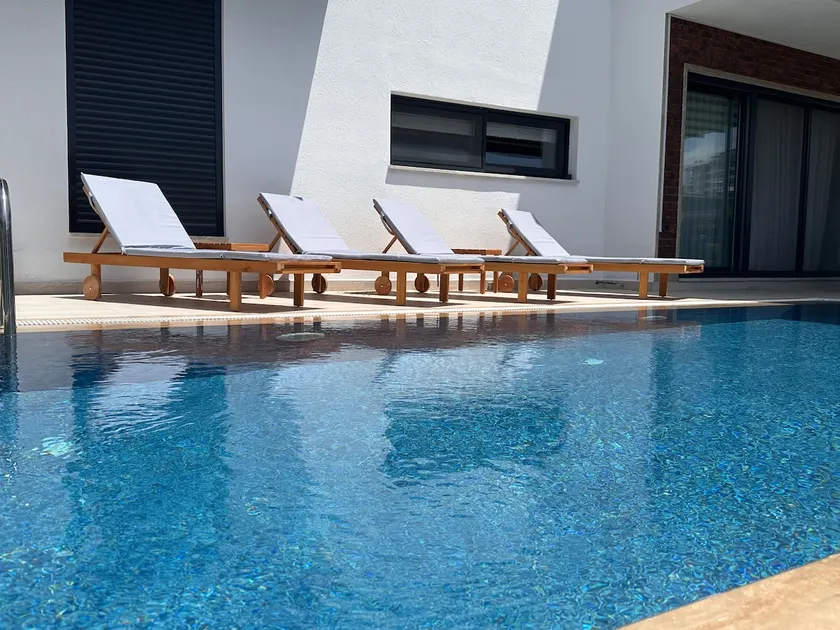 Private Pool, Garden and Fireplace - New - Image 1