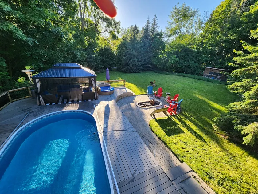 Private 2 BR, 2 beds + pullout, pool, spa & gym - Image 1