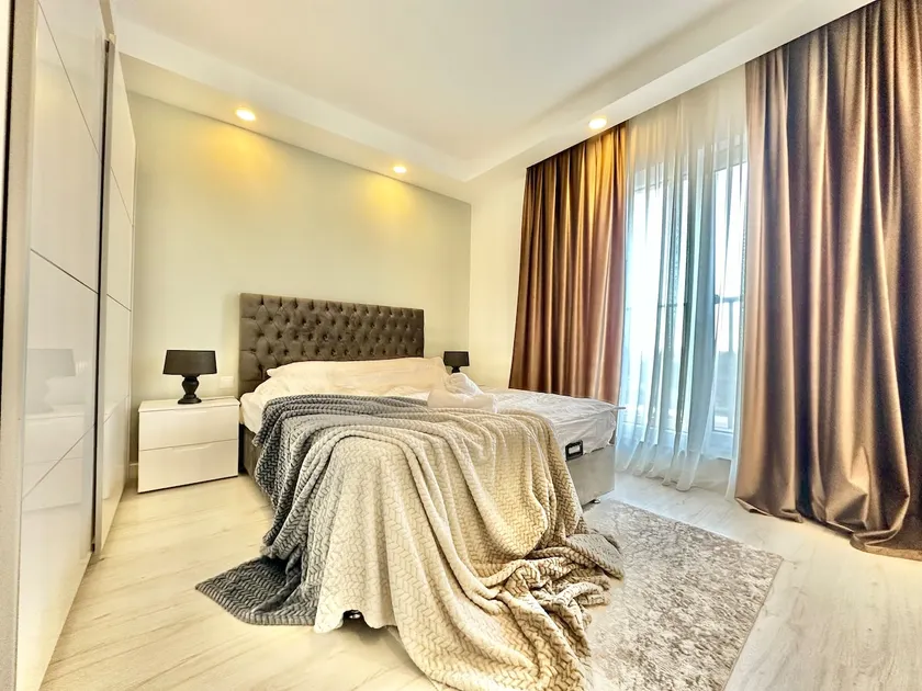 Double Studio 305A w/ pool @Cosmopolis - Image 1