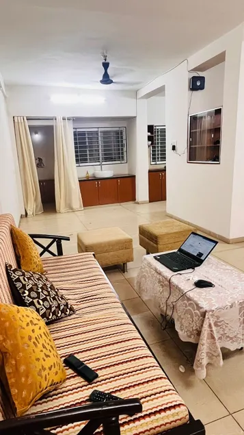 3Bhk PVT apt|Near Railway station|Self-check in - Image 1