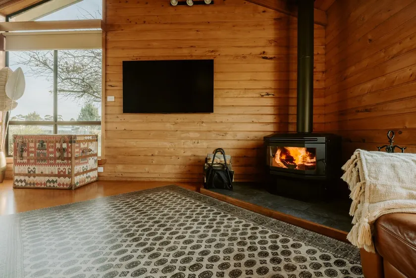 Riverview Retreat - Image 1
