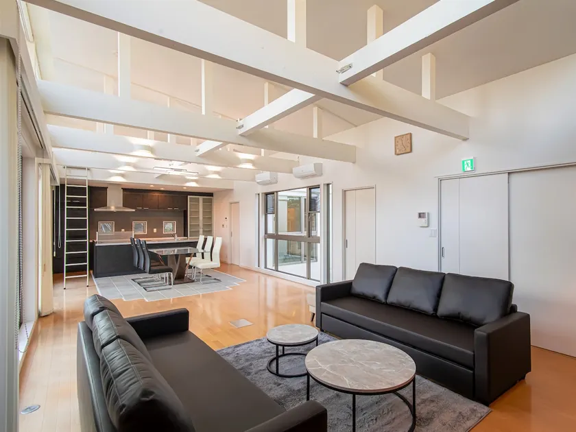 Have the Seto Inland Sea all to yourself | Private rental villa with sauna | Free BBQ facilities | Pets allowed | Maximum of 10 guests - Image 1