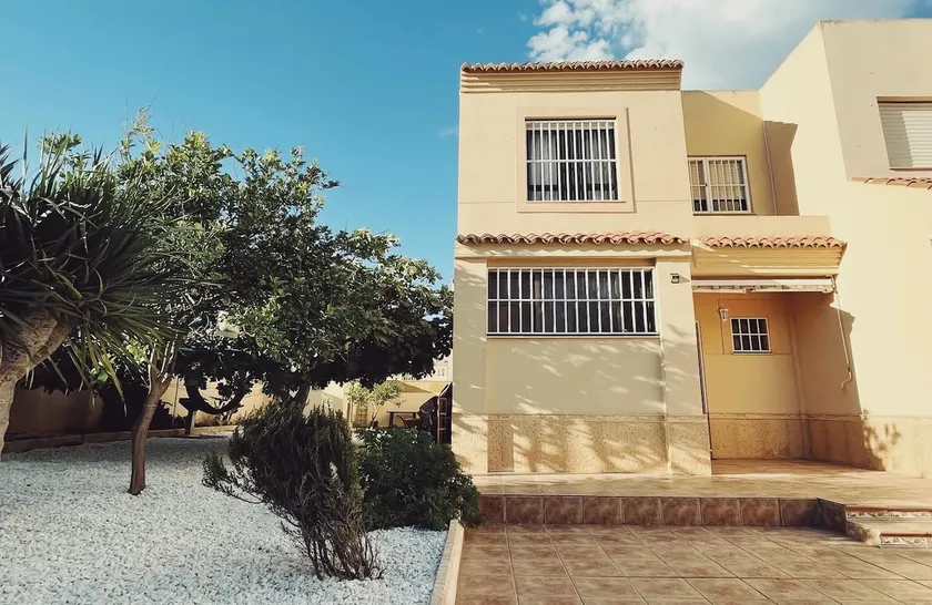 Casa La Higuera - Image 1