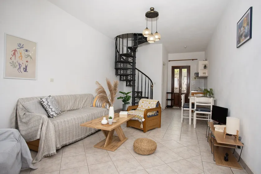 Seafront & Sunsets Sigri House - Image 1