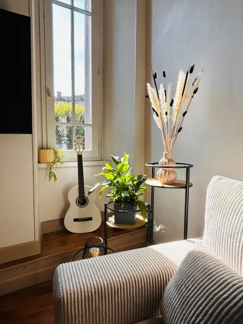 Large apartment with all the comforts. - Image 1