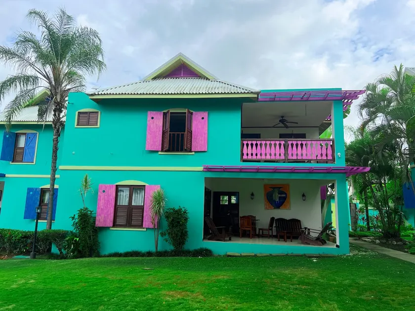 Ocho Rios Villa for 8 | Beach Access, Pool & Chef - Image 1