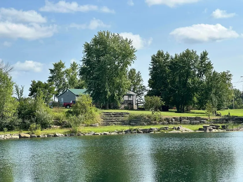 Private Lake Retreat • Fishing & Peaceful Views - Image 1