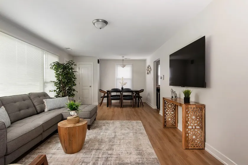4BR/2BA Family Home + Fenced Backyard - Image 1