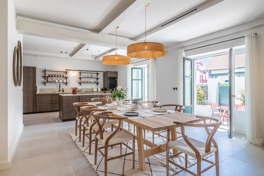 Cocoonr- Villa Mila - 450 m from the beach - Image 1