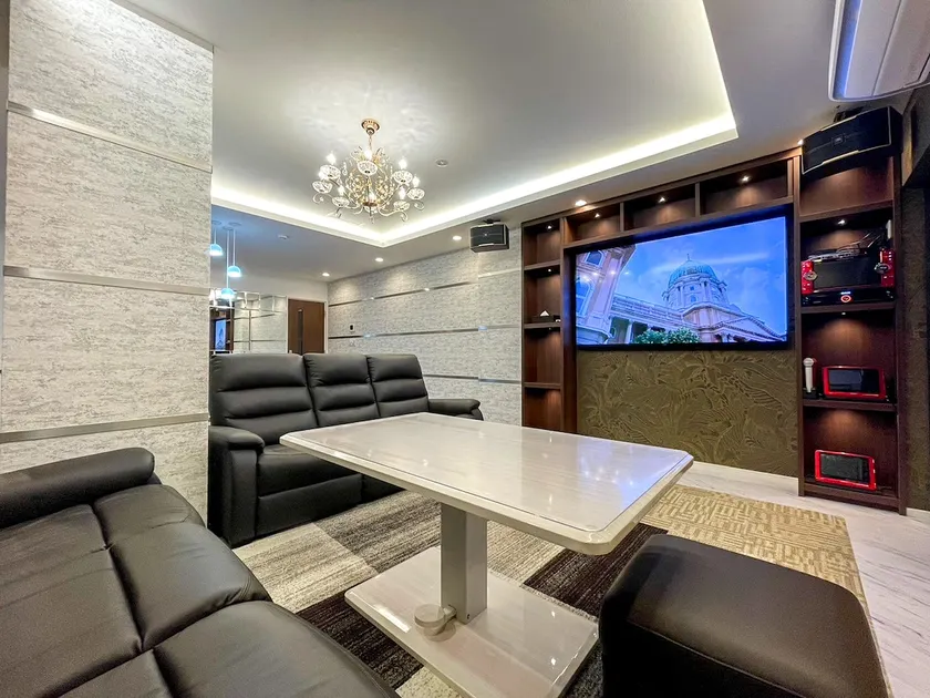 Karaoke / BBQ / Sauna / Stone Bath / Suite Room - Image 1
