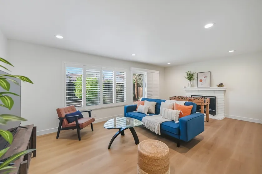 New! Beautiful 3B/3B Oasis｜Central Silicon Valley - Image 1