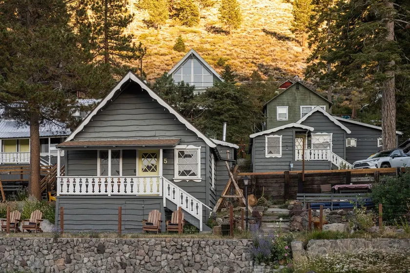June Lake Pines Cabin 5 - Image 1
