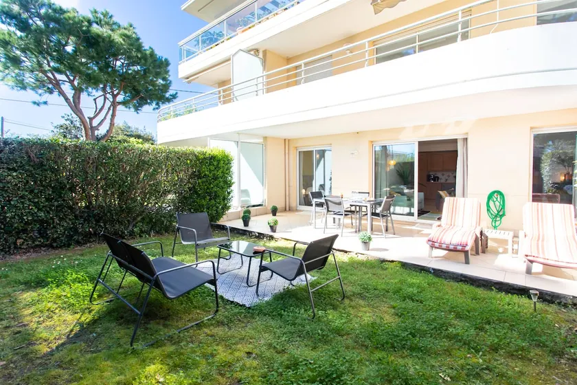 A13 Staywizus -1 BDR Garden floor Fontonne - AC, Pool & Parking - Image 1
