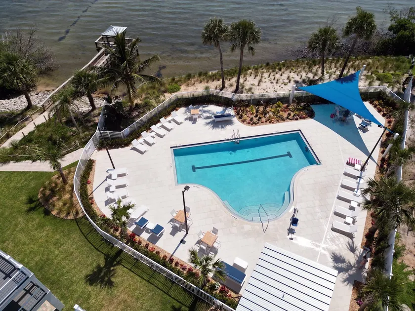 Heron's Hideaway: Brand New & Centrally Located! - Image 1