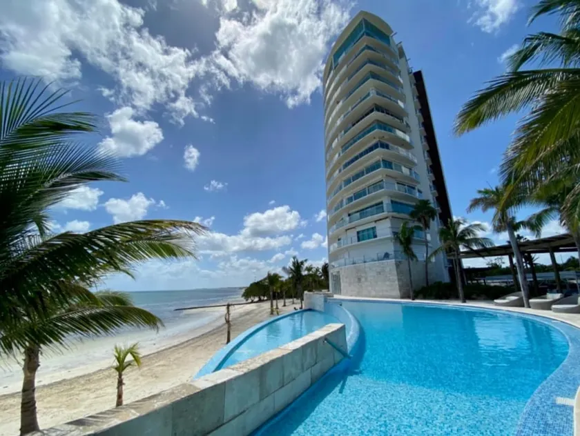 Luxury Cancun Beachfront Condo - Image 1