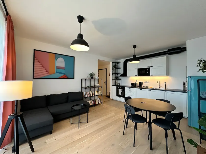 Zwirn1, brand new, parking, air conditioning, - Image 1