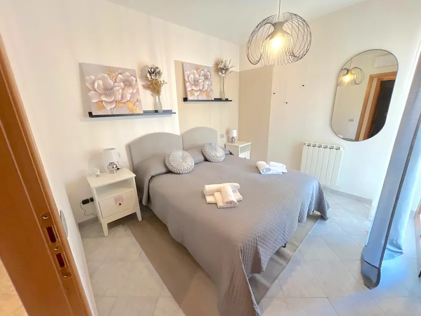 FLORENCE TRAMWAY APARTMENT by Florence Sweet Homes - Image 1