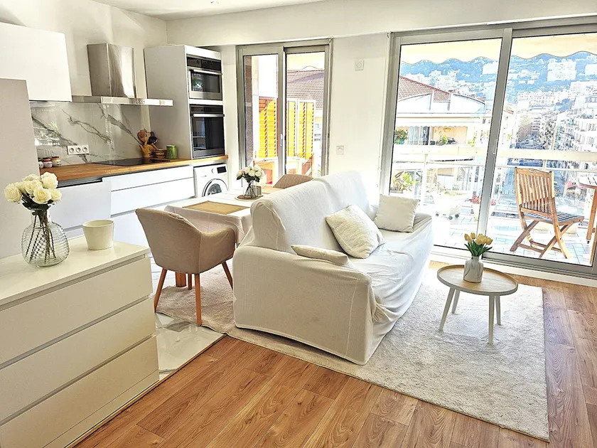 Beautiful Luxurious Apartment - 50 m2 - Port of Nice - Image 1