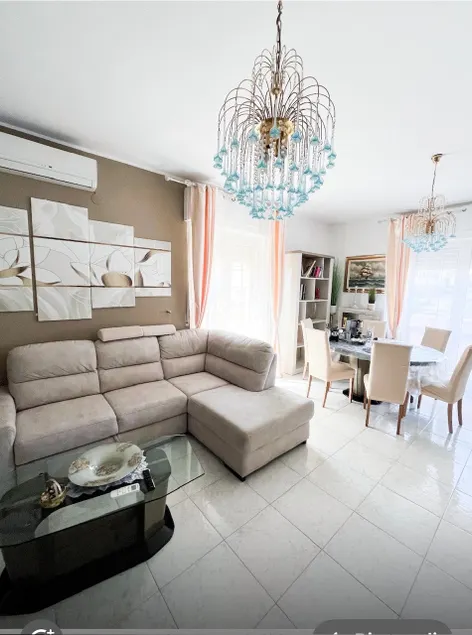 Rent apartment near the sea. - Image 1