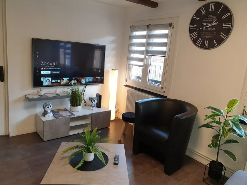 Charming City Center Apartment 5 guests - Image 1