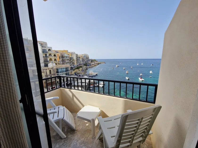 Attard Seafront Apartment 7 in Marsalforn - Image 1