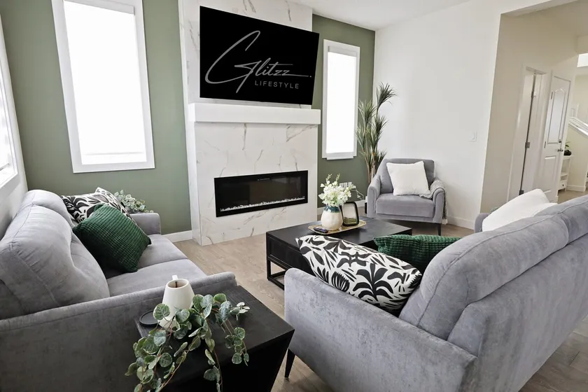 Elegant Retreat | 4 King Beds | Near Henday & WEM - Image 1