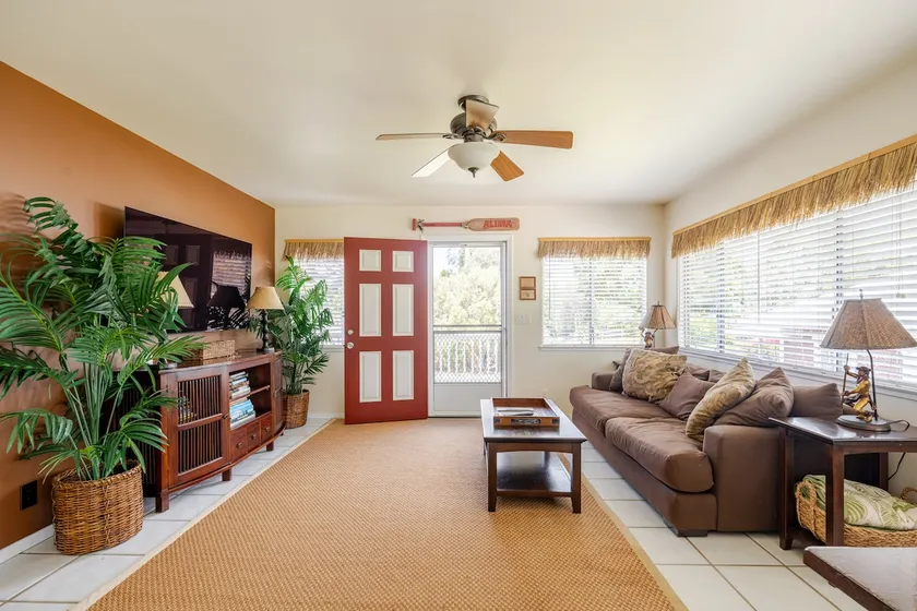 Red 'Ohana 3 bd Near Mauna Kea Beach in Waimea - Image 1