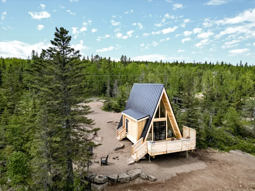 Summit A-Frame on Lake Superior with Sauna - Image 1