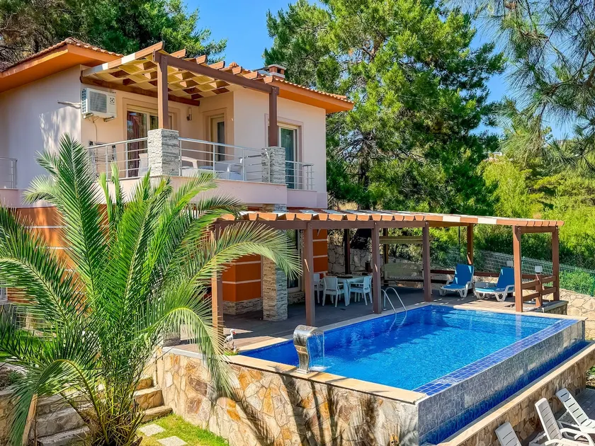 Fully private pool villa near Long Beach, Kusadasi - Image 1