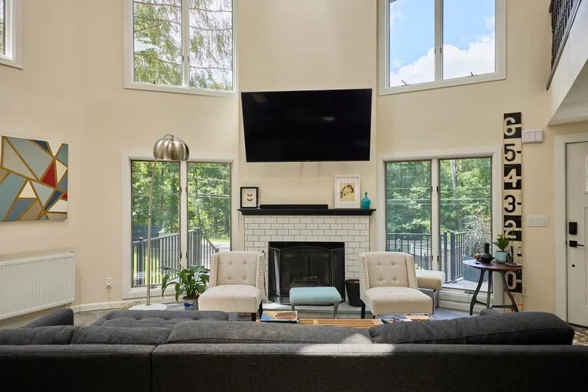Berkshire Summer House - 4 bed 3 bath w/ Pool + AC - Image 1