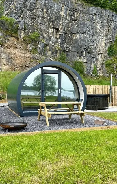 Luxury Glamping Pod with Hot Tub - Image 1