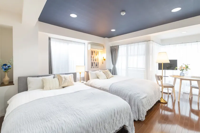 Ideal Dotonbori location 2 beds for up to 4 pax - Image 1