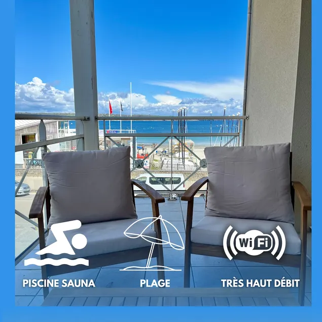 Spacious Apartment With sea View - Image 1