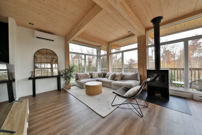 Hot Tub, Sauna, Amazing View in Tremblant Nature! - Image 1