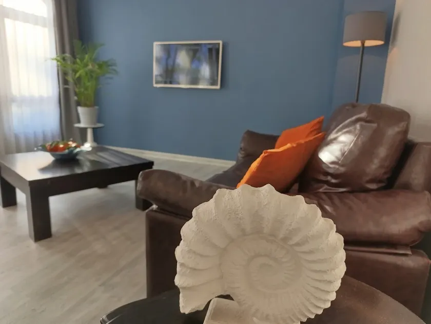 Happy Home ! Clean, Safe & Comfortable,1-5 Person - Image 1