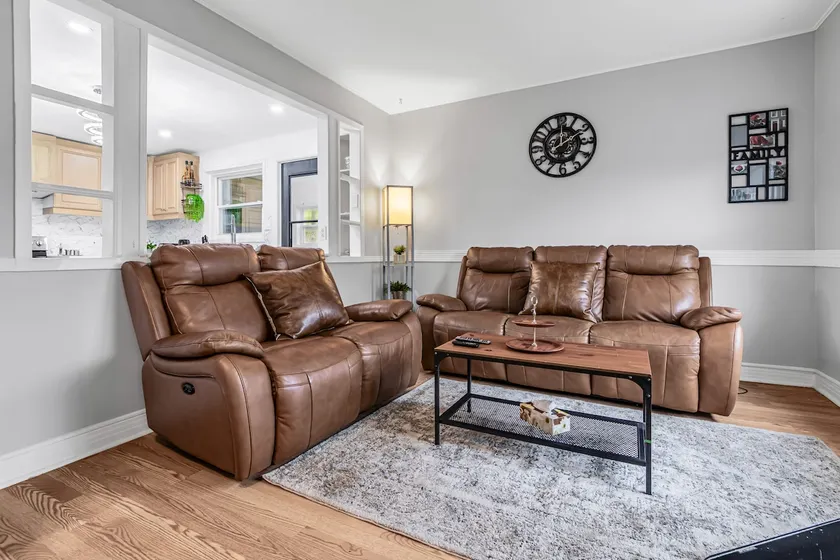 Beautiful 2 Bedrooms South-Shore of Montreal - Image 1