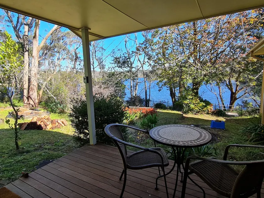 Waterfront Suite with Spa Bath - Image 1