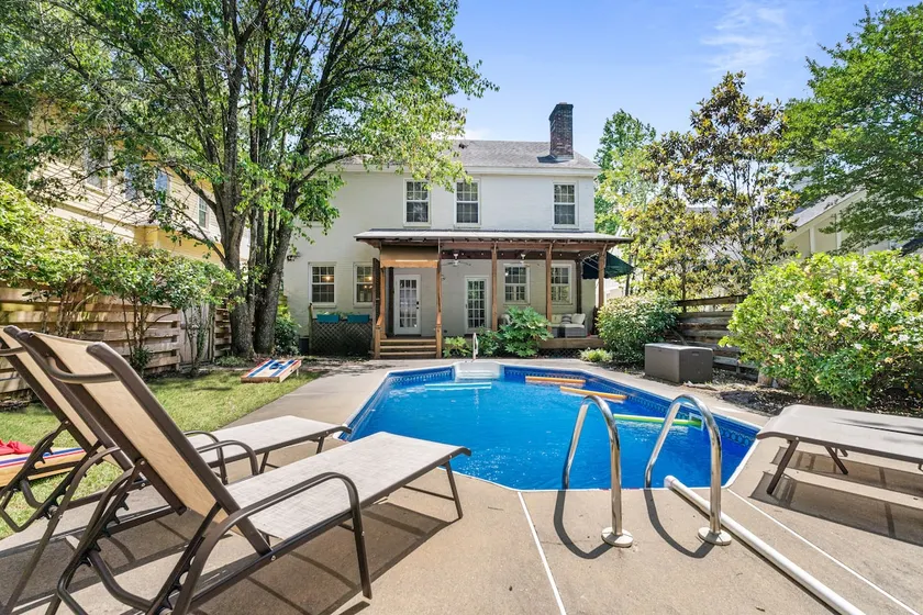 The Montgomery Manor - 5 Bedroom 4 Bath with Pool and Garage - Image 1