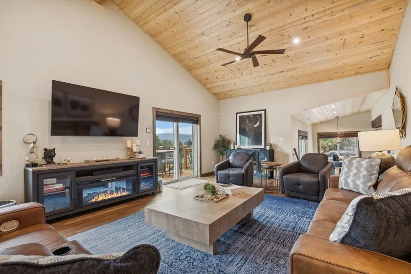 Spacious Getaway | Central Loc | Family Friendly - Image 1