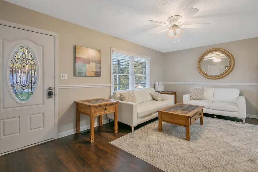 Shady Pines Retreat - Image 1