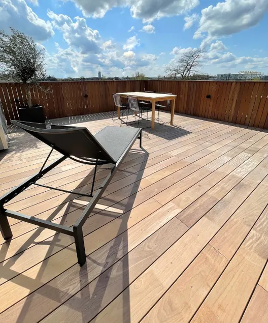 Penthouse with Airconditioning and Big Terrace, Close to Gent Sint-Pieters Station and City Centre - Image 1