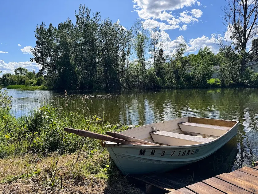 Island Cottage on Sturgeon Lake - Private Pond - Image 1